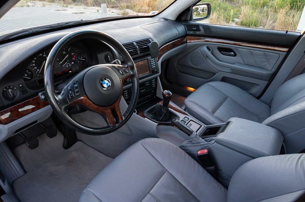 BMW Série 5 e39 530i
