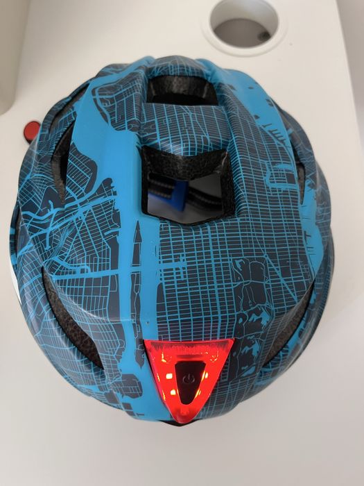 Uzwany kask dioda lampka led 52-59 cm