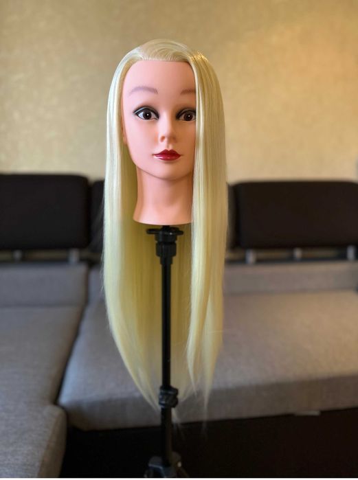 Манекен голова учебная болванка для причесок маникен  для парикмахеров