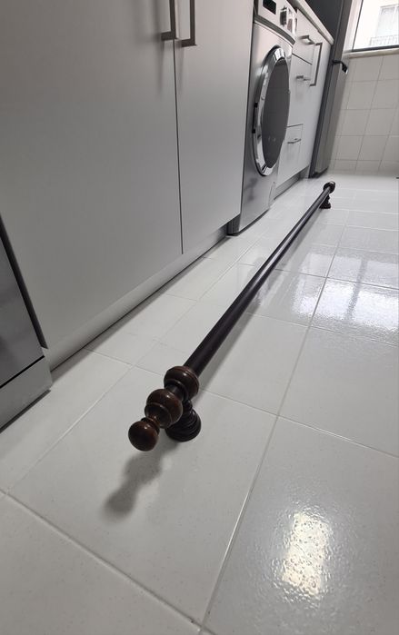 Varão em madeira 2,00m