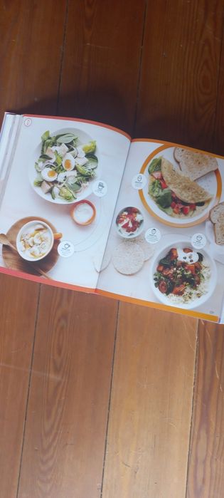 Książka 28 Day Healthy Eating & Lifestyle Guide - Kayla Itsines