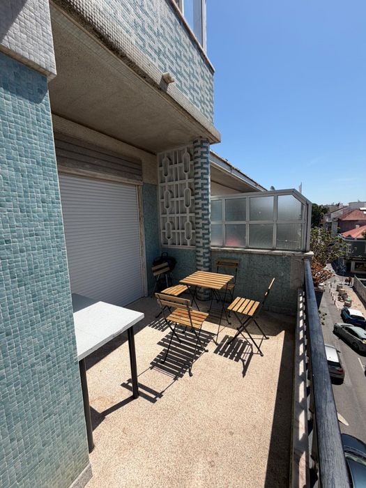 Quarto para Arrendar em Algés – Excelente Localização!