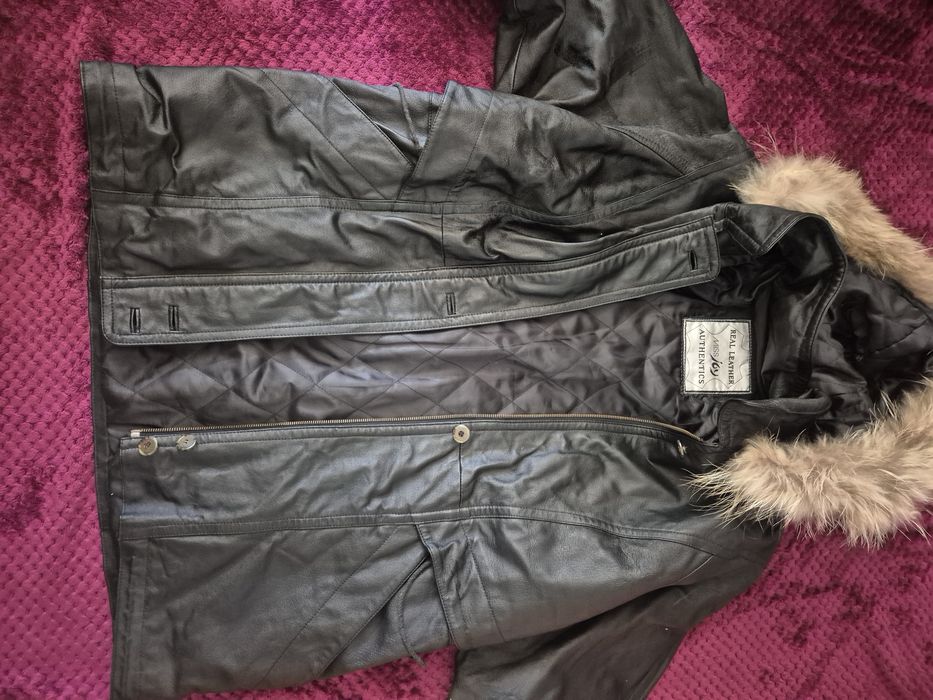 Kurtka skórzana z kapturem odpinanym