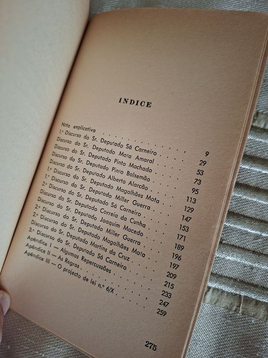 Livro raro de Francisco Sá Carneiro