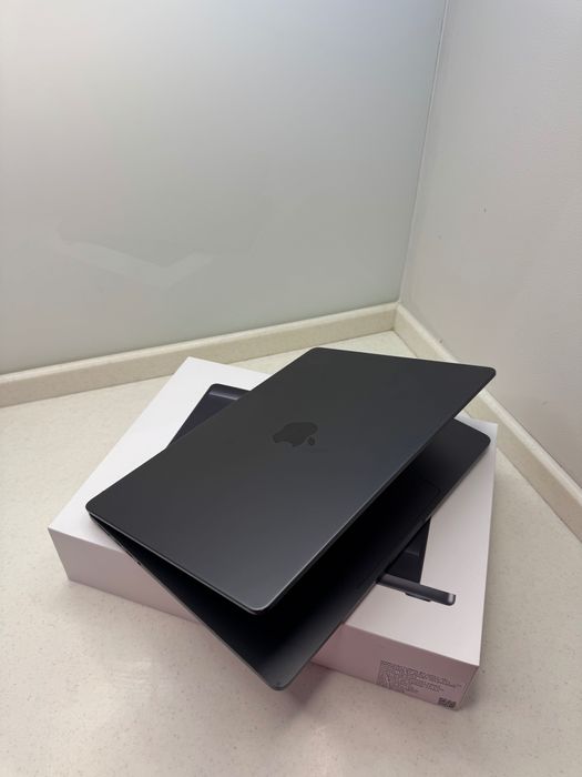 MacBook Pro 14 (2023) M3 Pro 11/14‑core, 18GB, 512SSD. Space Black