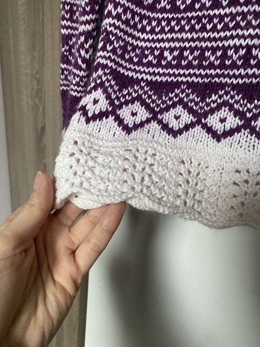 Wzorzysty sweter handmade