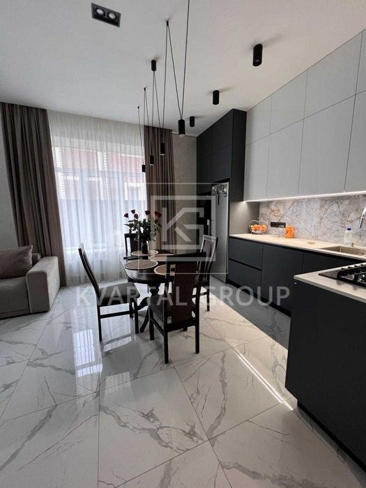 ЧУДОВИЙ стильний двоповерховий будинок з гаражем/СЕРТИФІКАТ/без комісі