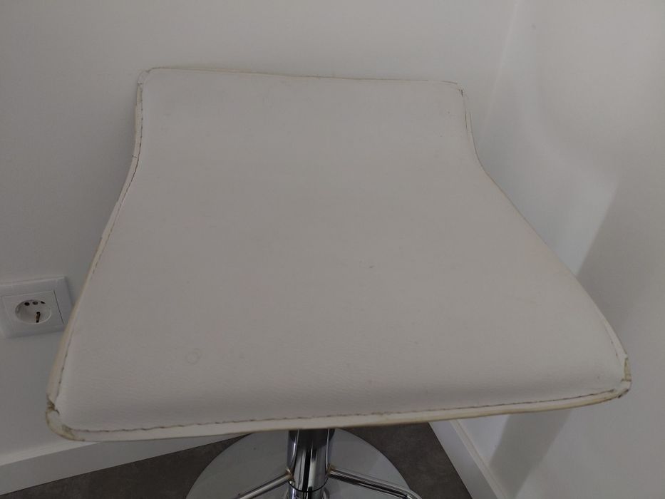 Vendo Bancos Bar elevatórios