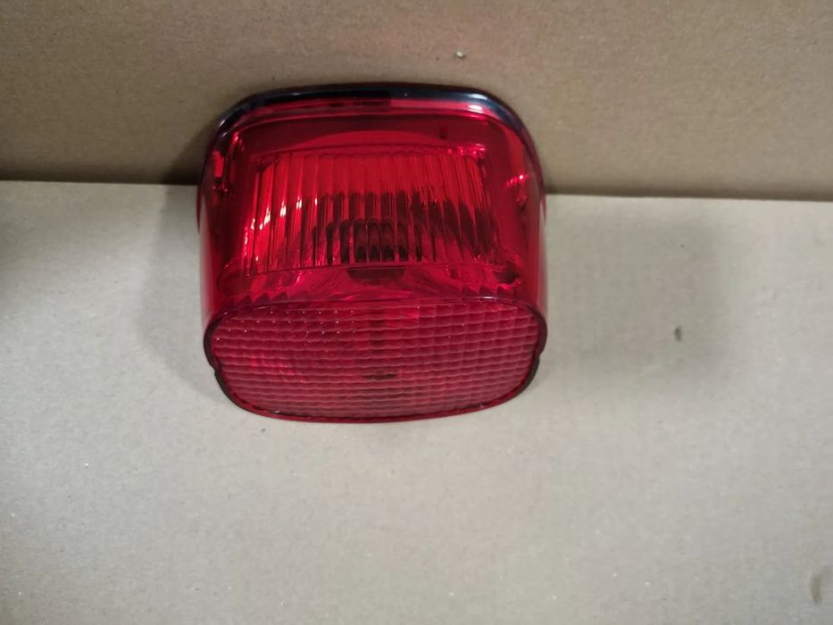 lampa tylna tył harley davidson softail dyna touring