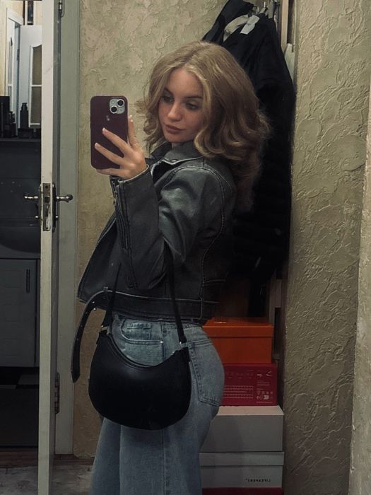 Шкіряна куртка. Без дефектів