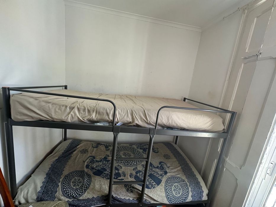 Cama Bunk bed big size with metress