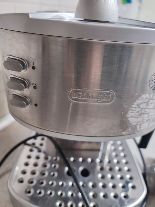 Кофеварка delonghi