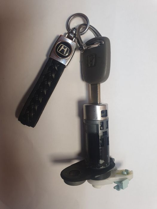 Ремонт замка зажигания авто | Восстановление, замена, без замены ключе