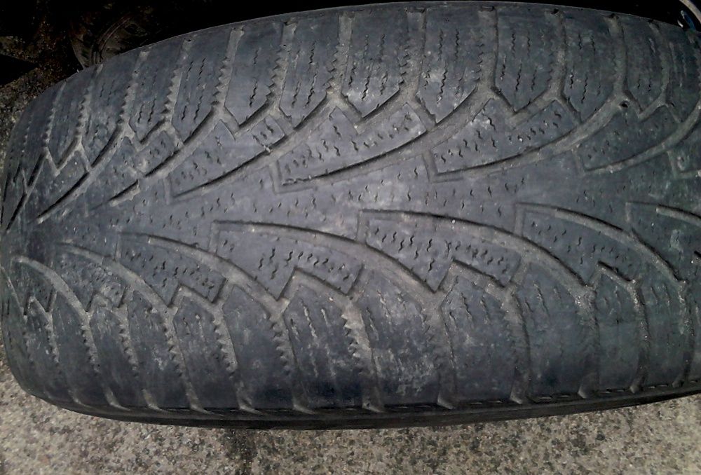 Шины Nokian Hakkapeliitta RSi зима диски 16 Мерседес