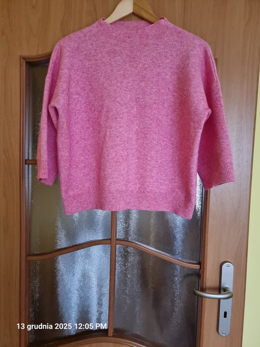 Sweter damski na wiosnę