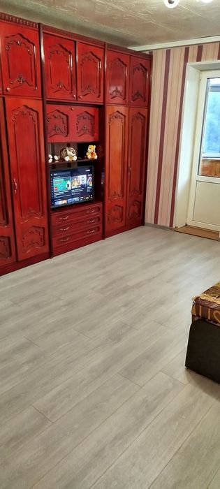 Здається квартира подобово. Документи. 2+1+1.YouTube, Megogo.,