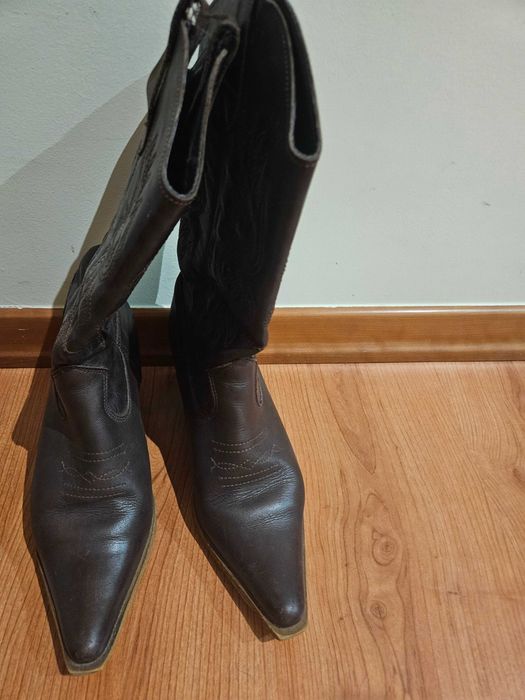 Botas cowboy em pele