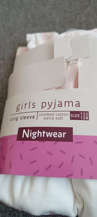Piżama dziewczęca nowa