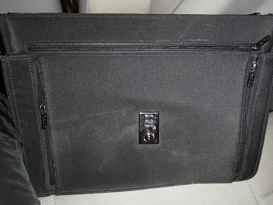 Сумка для ноутбука/портфель Daniel Ray