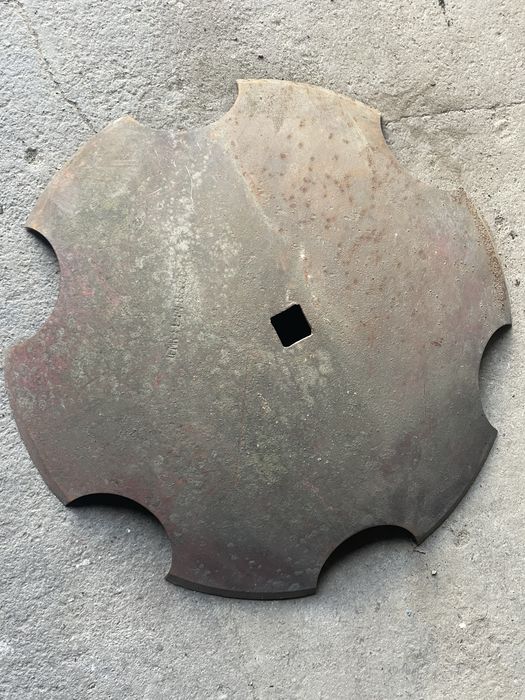 Talerz uzębiony 520/560 mm nowy talerzówka