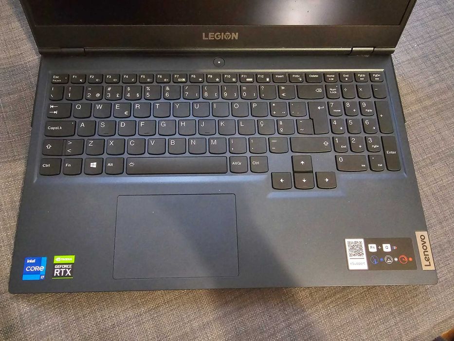 Portátil Gamer Lenovo Legion 5 15ITH6H - Avariado para Peças ou Reparo