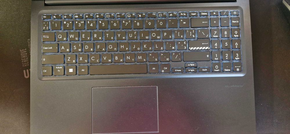 Ноутбук ASUS Vivobook 15 M1502YA-BQ325, Ryzen 5 7430U, 6 Ядер