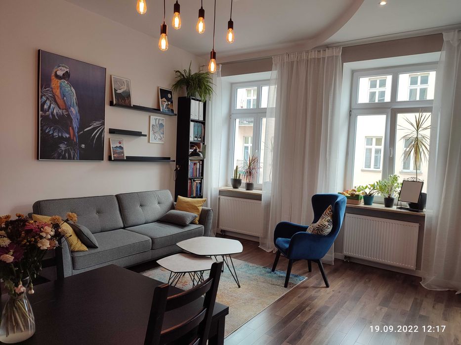 Mieszkanie 58 m² do wynajęcia | al. 1 Maja 39 | 3 pokoje | Garderoba | 2 antresole | Koty mile widziane