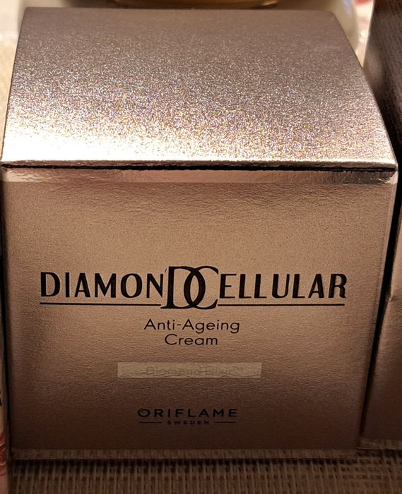 Przeciwstarzeniowy krem Diamond Cellular, Oriflame