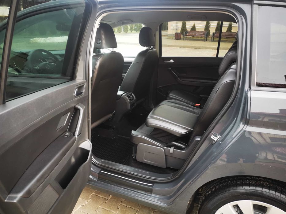 VW Touran 2.0 tdi dsg 2020r 7 miejsc Super Stan