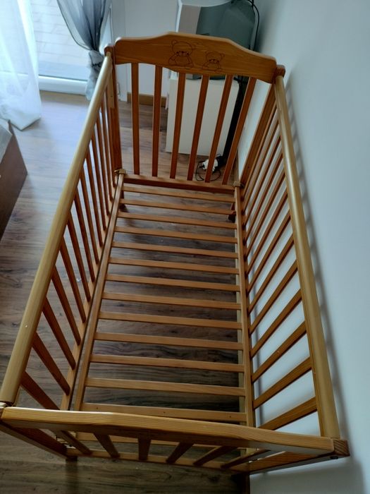 Cama / berço bebê / criança