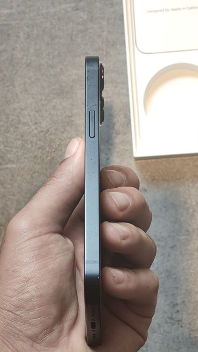 Sprzedam iPhone 13, nie naprawiany, dobry stan