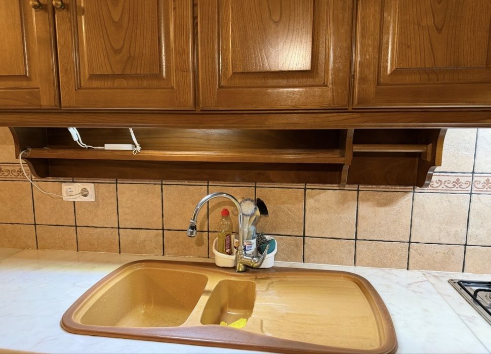 Cozinha completa em madeira maciça + eletrodomésticos