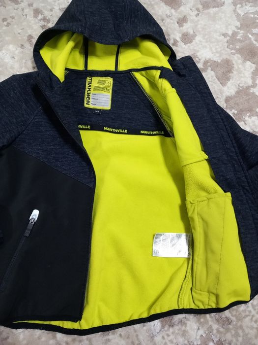 Вітровка на флісі 140