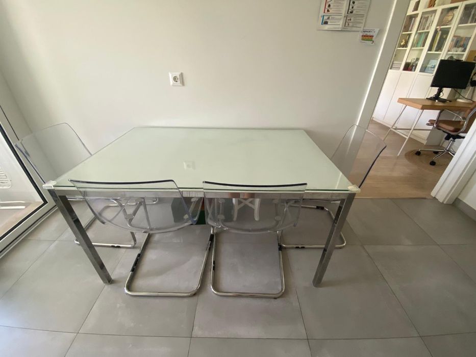 Conjunto mesa e 4 cadeiras Torsby IKEA