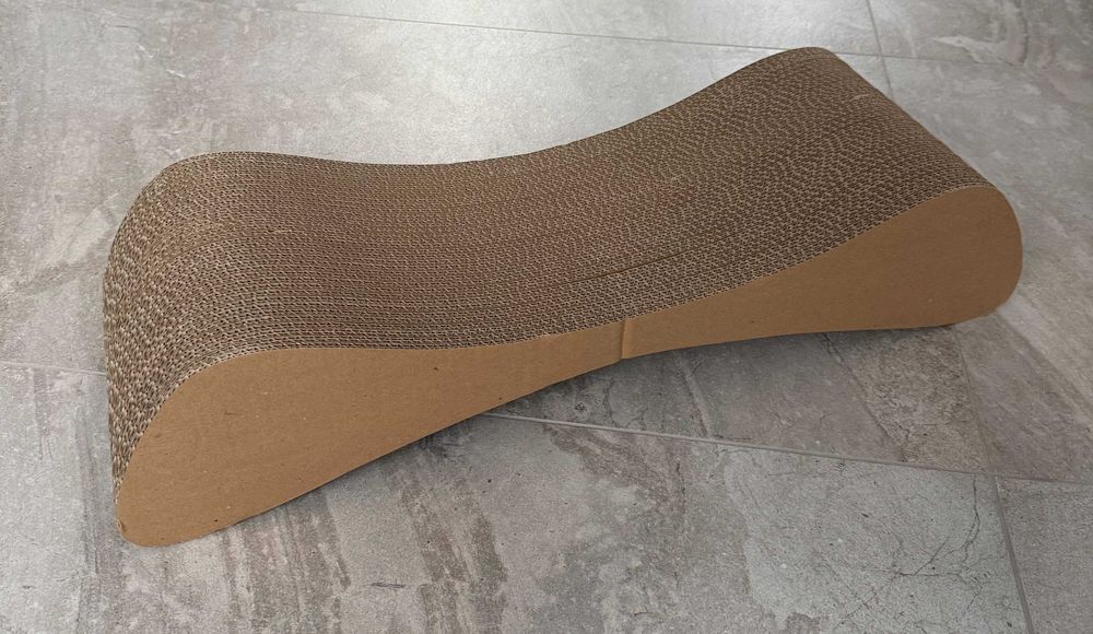 Кігтеточка з гофрокартону 600*110*220