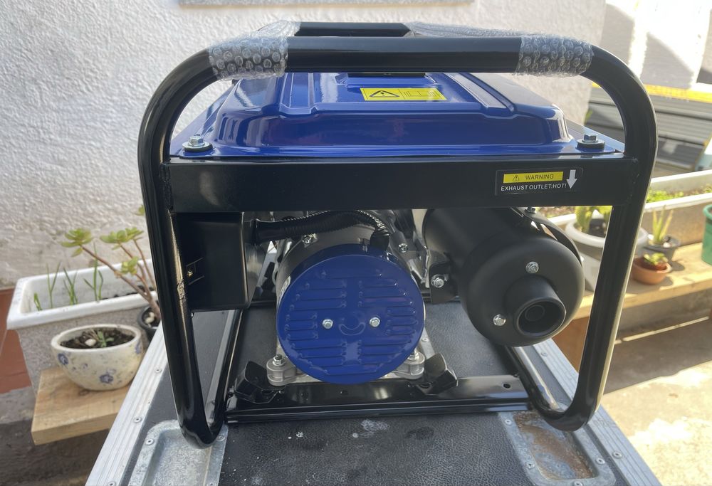 Gerador 230/400 Volts