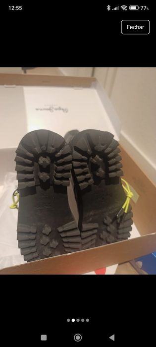 Bota meio cano preta com detalhe florescente Marca PEPE JEANS