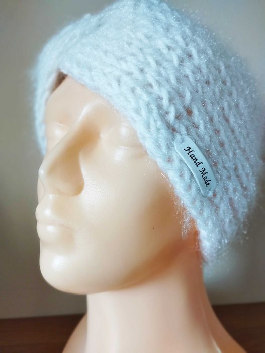 Damska, biała, szeroka opaska na głowę; turban