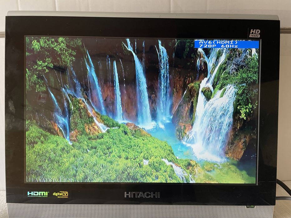 Monitor telewizor hitacji 15 cali