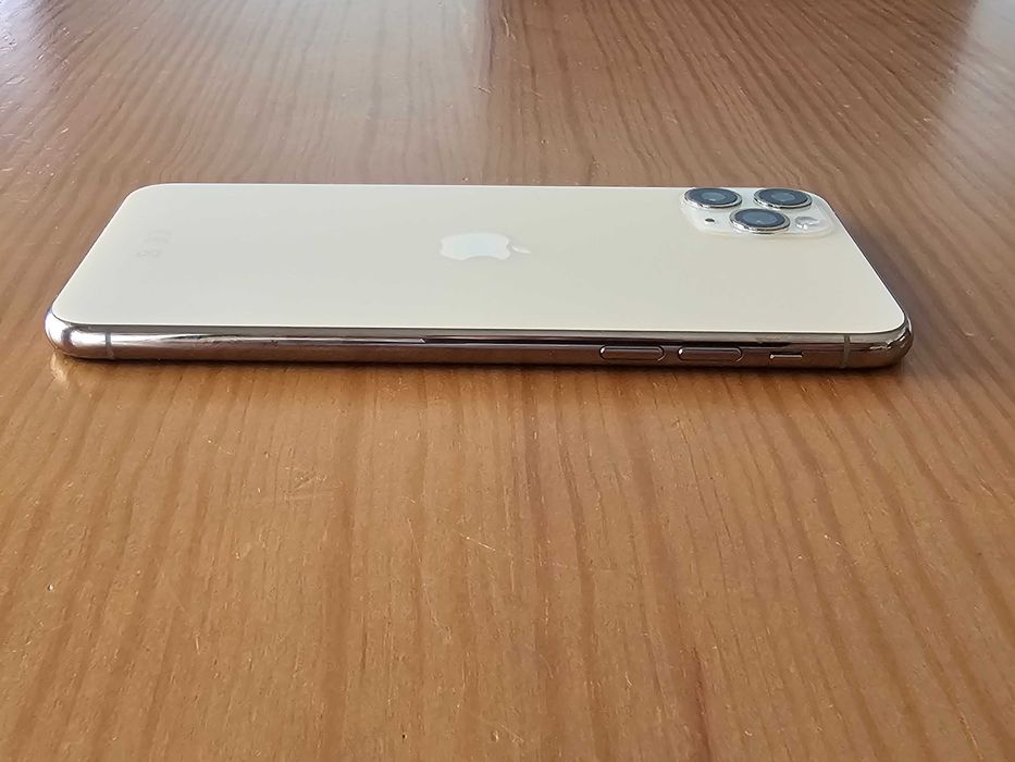 Iphone 11Pro Max 256Gb. 100% de bateria.  Muito bom