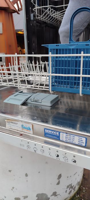 Zmywarka Indesit na części