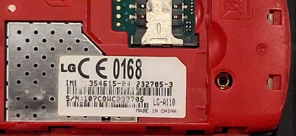 Telemóvel LG usado