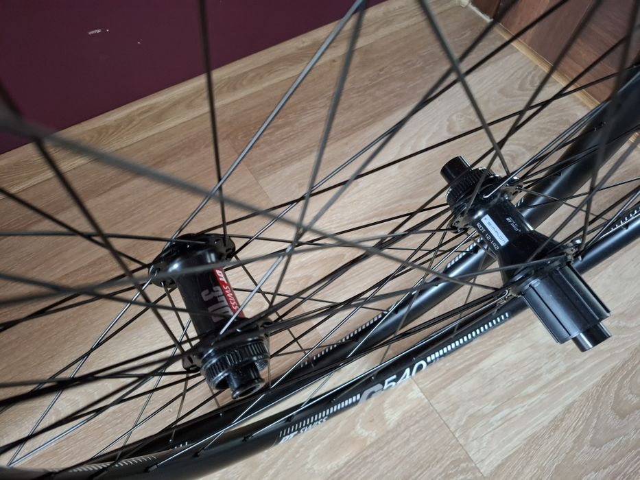 Nowe koła 28 29 dt swiss ratchet gravel przełaj