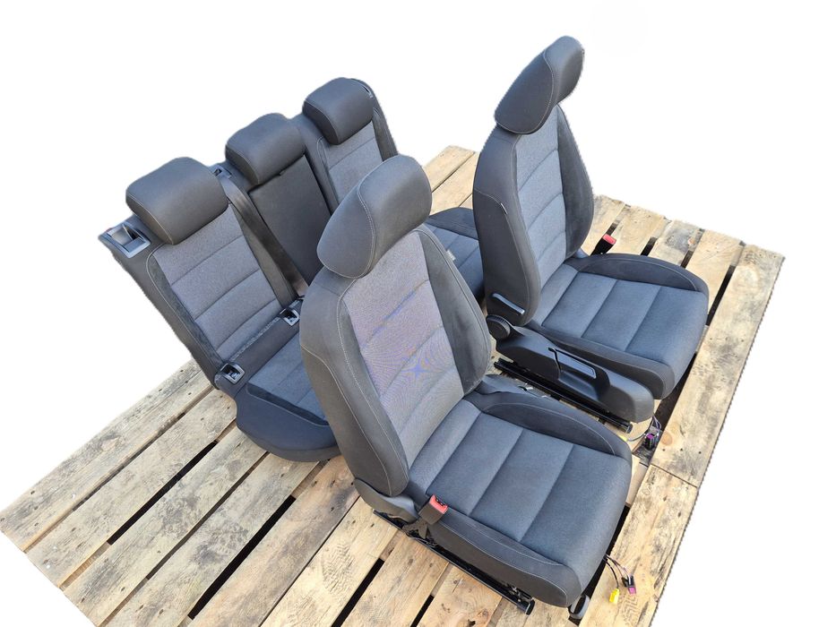 Wnętrze Fotele Kanapa Alcantara Welur VW GOLF 6 VI /5 Hatchback Europa