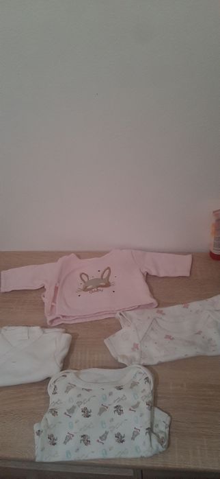 +50 peças de roupa, acessorios e sapatos 0-6meses