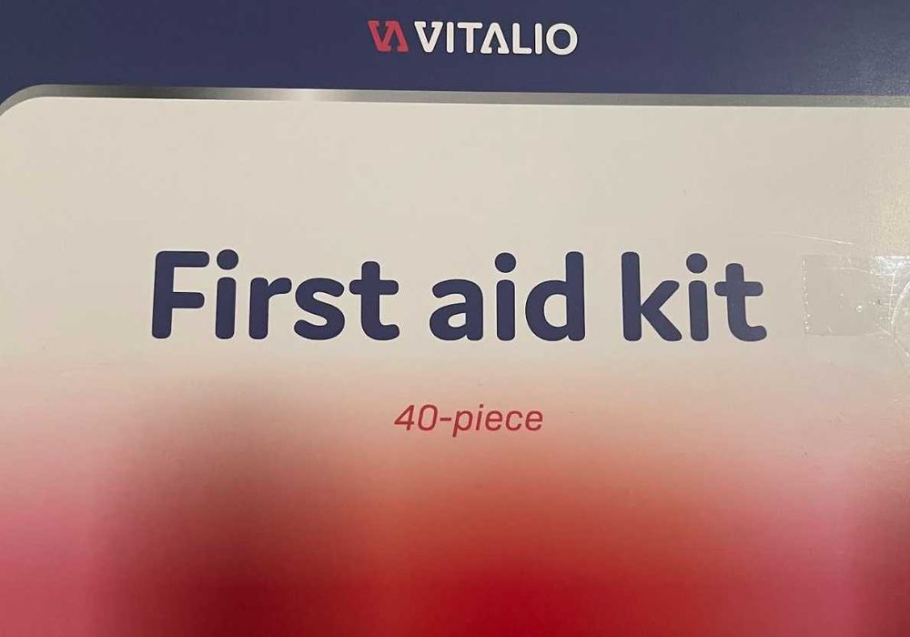 Apteczka W Pudełku 40 Elementów First Aid Kit