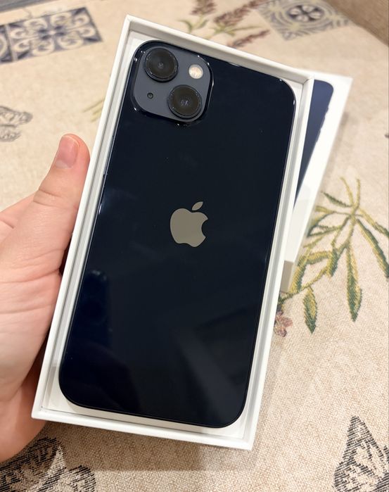 Iphone 13 midnight , 256 GB