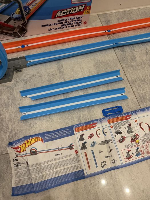 Трек Hot Wheels «Подвійна петля» (GFH85) Оригінал