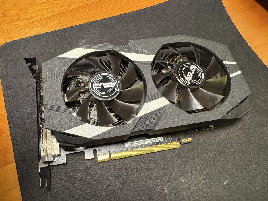 Placa Asus GTX 1650