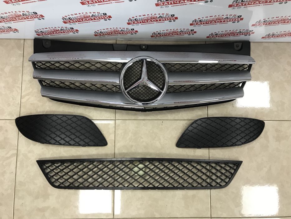 MB VianoVito 639 10р- решітка радіатора решітки в бампер нові оригінал